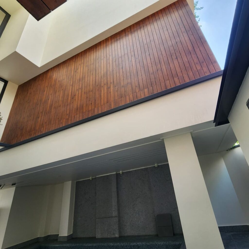 High pressure laminate (HPL) facade panel PeliCompact Wood Patterns ...